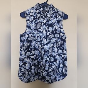 Land's End Wrinkle Free Sleevless Shirt